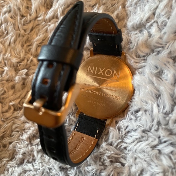 Nixon watch